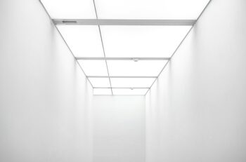 中小企業が注意すべき「ホワイトハラスメント」とは？離職を防ぐための正しい配慮のあり方